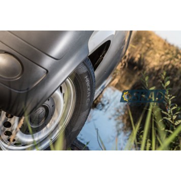 Nokian Hakka C2 205/65 R16C 107/105T летняя шина-12
