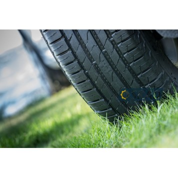 Nokian Hakka Blue SUV 245/60 R18 105H летняя шина-14