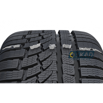 Nokian WRA4 225/40 R18 92V XL зимова шина-3