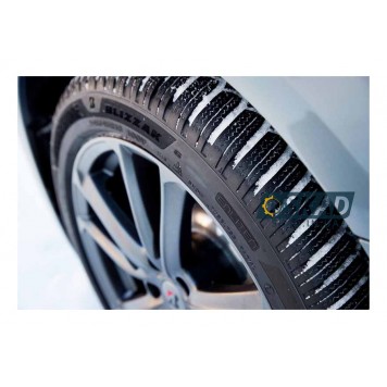 Bridgestone Blizzak 6 215/70 R16 104H XL зимняя шина-2